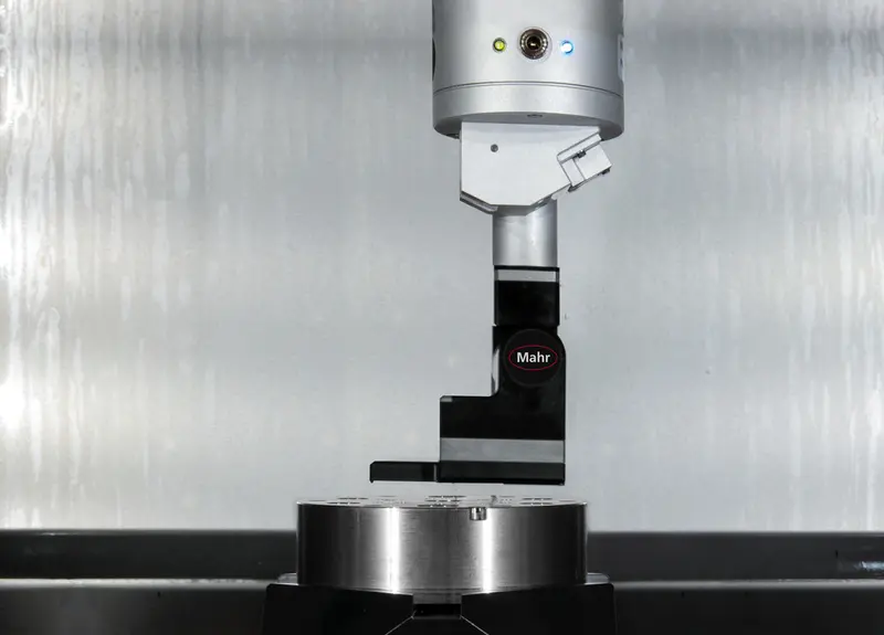 MarSurf MC 510 为客户提供了创新的自动化解决方案，可直接在数控生产设备上按照标准高精度地测量工件的表面粗糙度。 