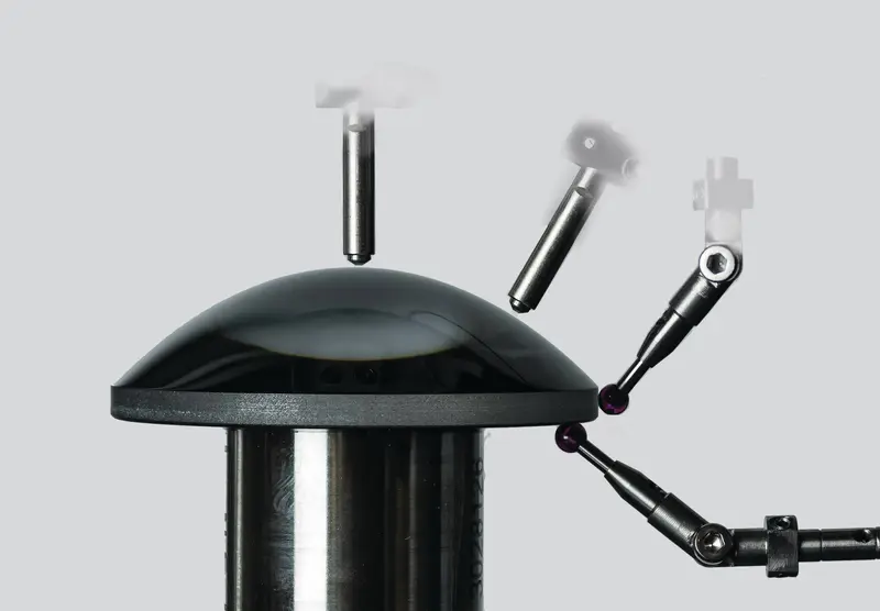 光学和触觉接触